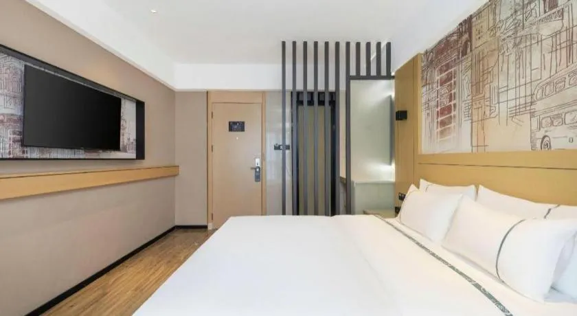 Bed in City Comfort Inn Yunfu Xinxing Juncheng Plaza