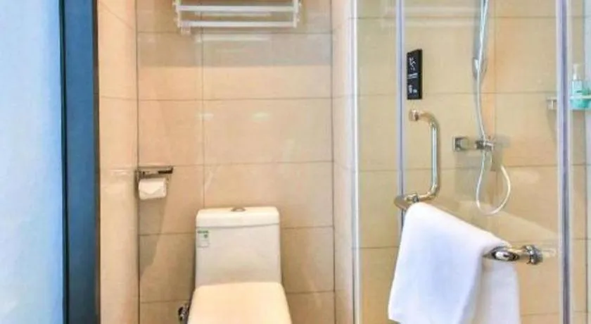 City Comfort Inn Yunfu Xinxing Juncheng Plaza