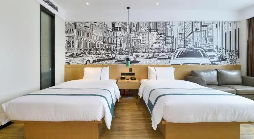 Bed in City Comfort Inn Hantianhe Airport Hengdian Street Bed in City Comfort Inn Hantianhe Airport Hengdian Street