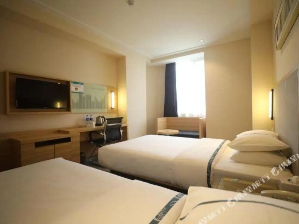 Bed in City Comfort Inn Qingyuan Longtang Light Rail Changlong