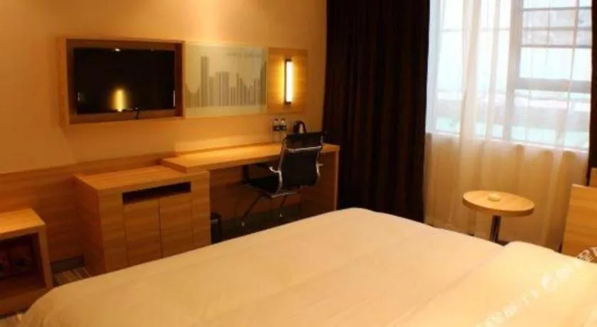 Bed in City Comfort Inn Qingyuan Longtang Light Rail Changlong