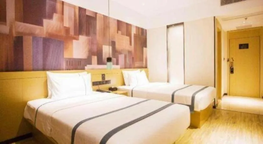 Bed in City Comfort Inn Qingyuan Longtang Light Rail Changlong