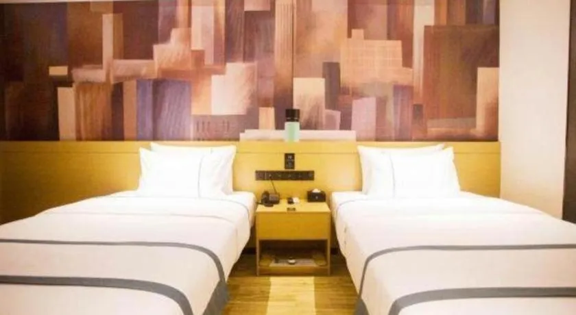 Bed in City Comfort Inn Qingyuan Longtang Light Rail Changlong