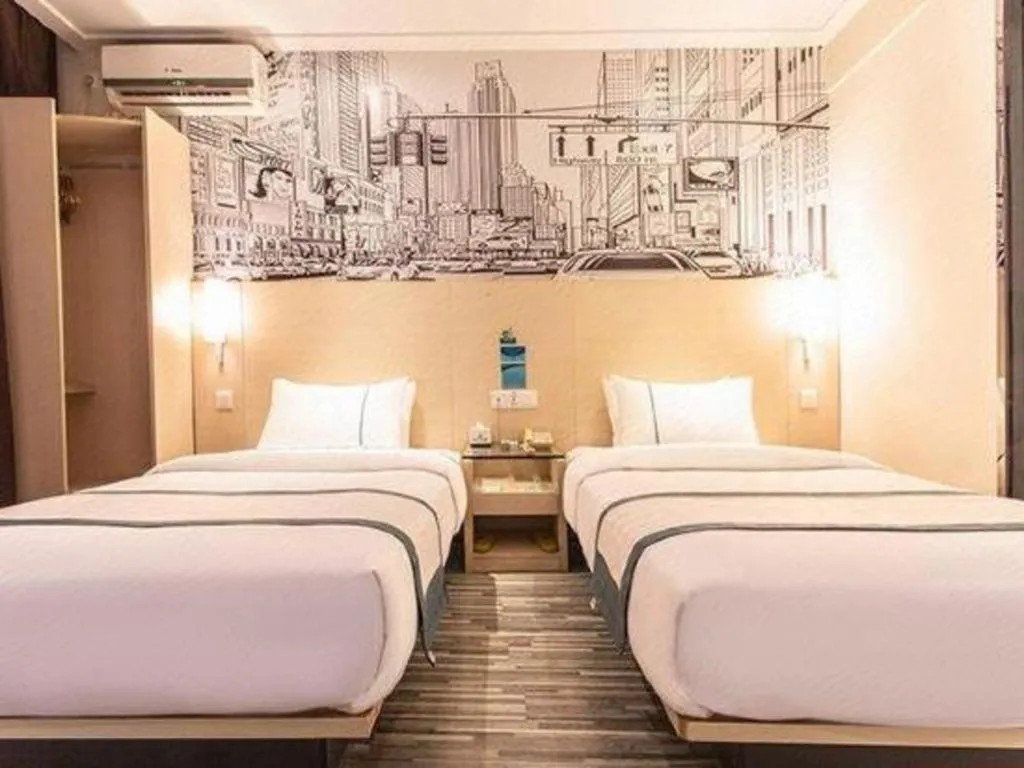 Bed in City Comfort Inn Qingyuan Longtang Light Rail Changlong