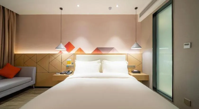 Bed in Borrman Hotel Yongzhou High Speed Railway Station