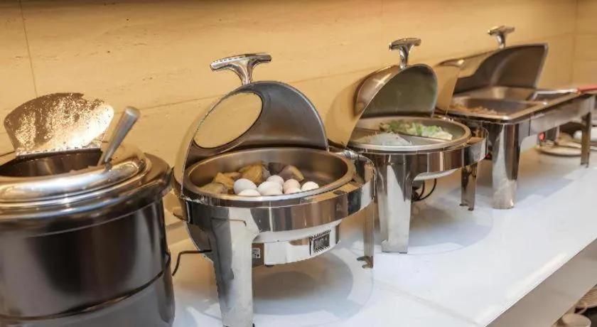 Borrman Hotel Yongzhou High Speed Railway Station