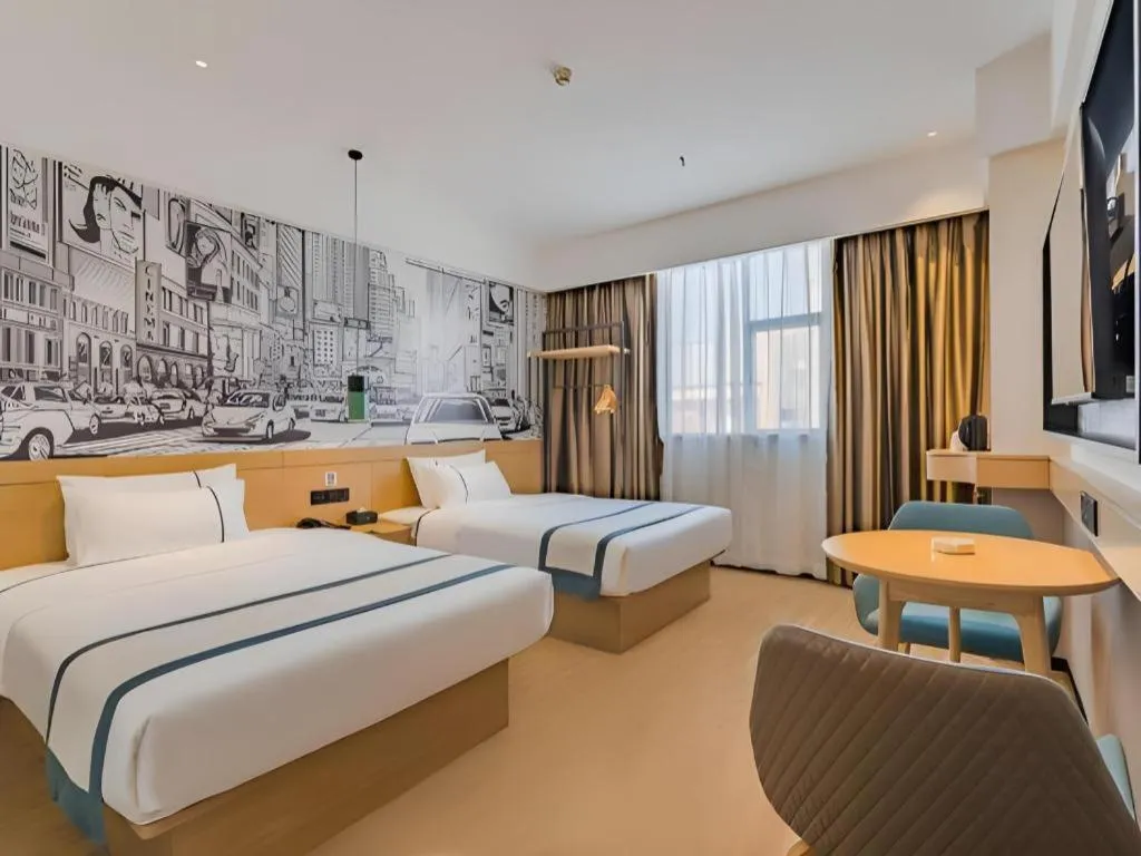 Bed in City Comfort Inn Hotel Dongguan Humen Pedestrian Street