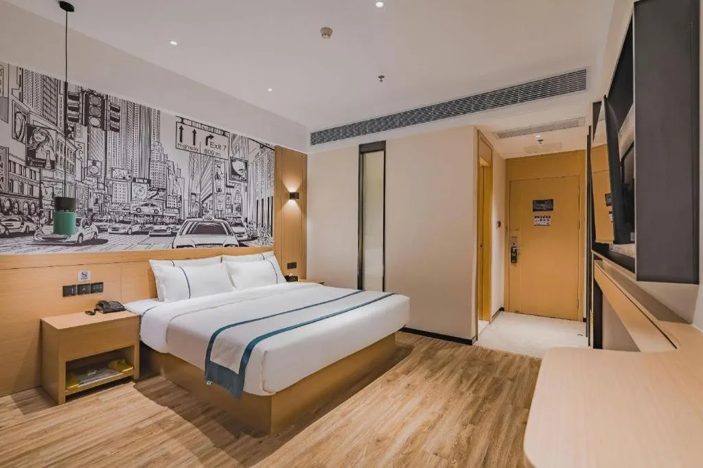 Bed in City Comfort Inn Hotel Dongguan Humen Pedestrian Street