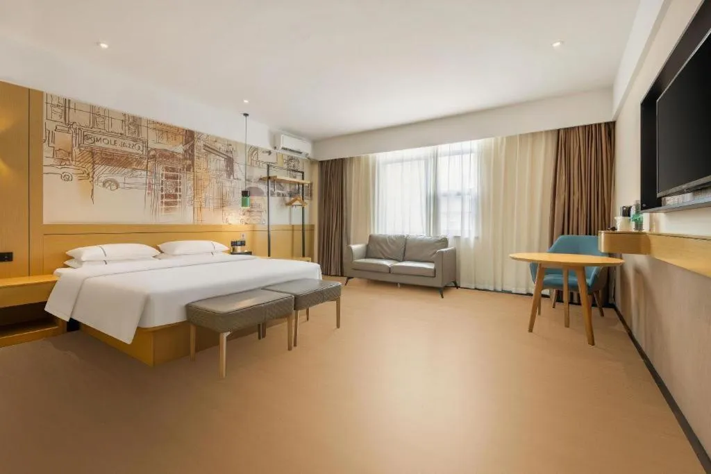 Bed in City Comfort Inn Fangchenggang Government Affairs Center