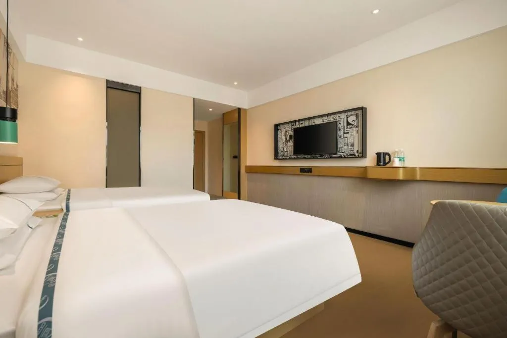 Bed in City Comfort Inn Fangchenggang Government Affairs Center