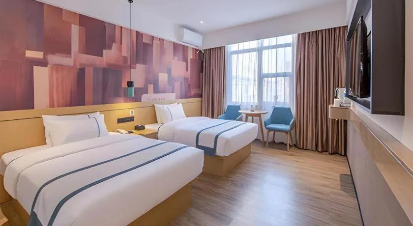 Bed in City Comfort Inn Fangchenggang Government Affairs Center