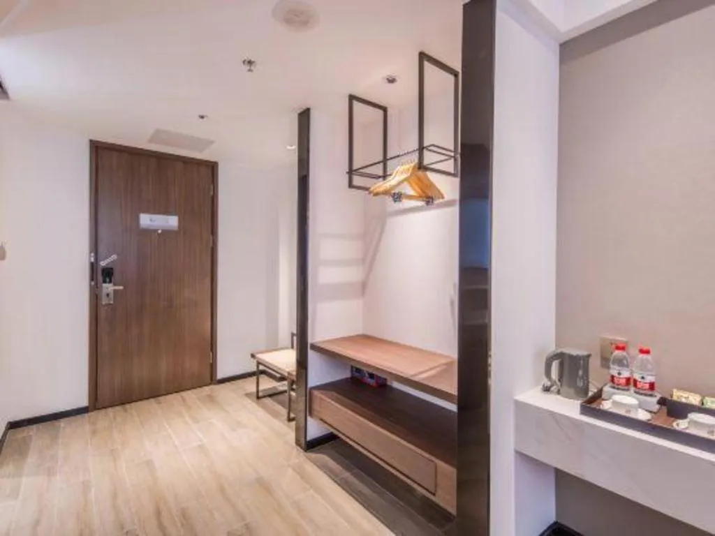 Bed in Borrman Hotel Hezhou High Speed Railway Station Guangming Avenue