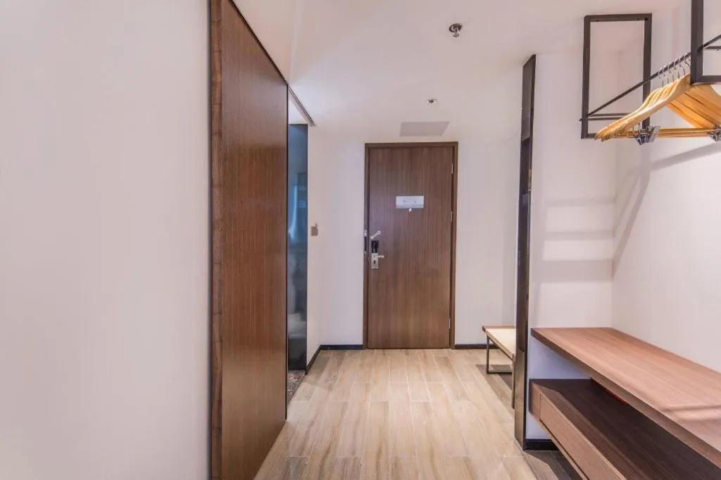 Bed in Borrman Hotel Hezhou High Speed Railway Station Guangming Avenue