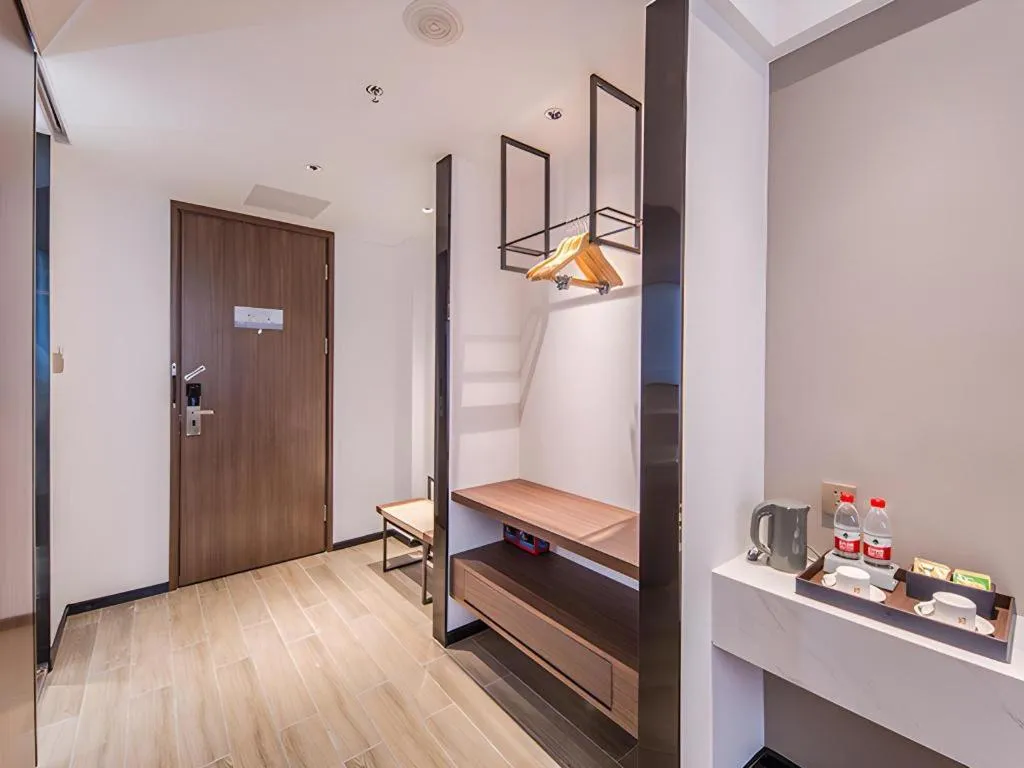 Borrman Hotel Hezhou High Speed Railway Station Guangming Avenue