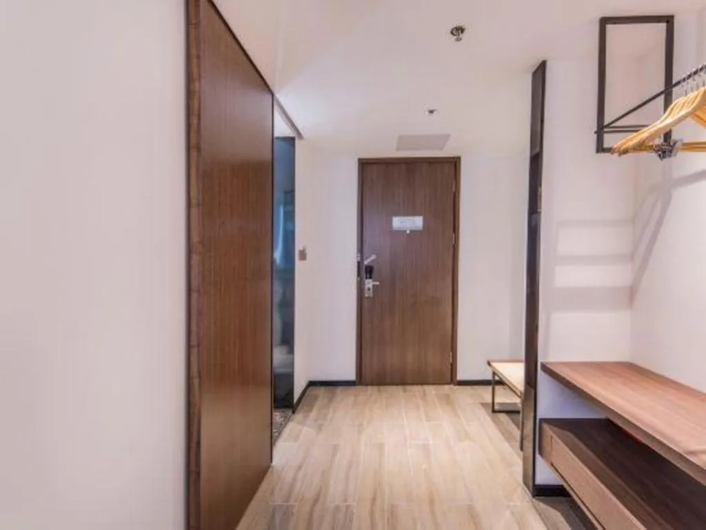 Bed in Borrman Hotel Hezhou High Speed Railway Station Guangming Avenue