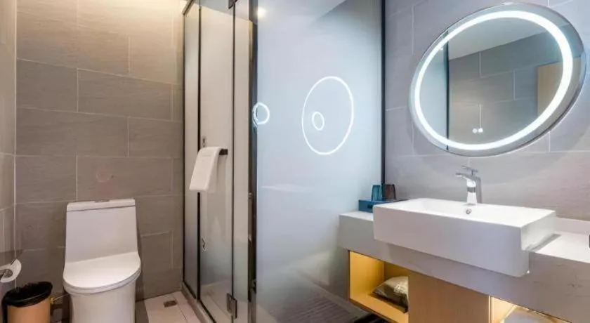 Echarm Hotel Shanghai North Bund Tilanqiao Metro Station