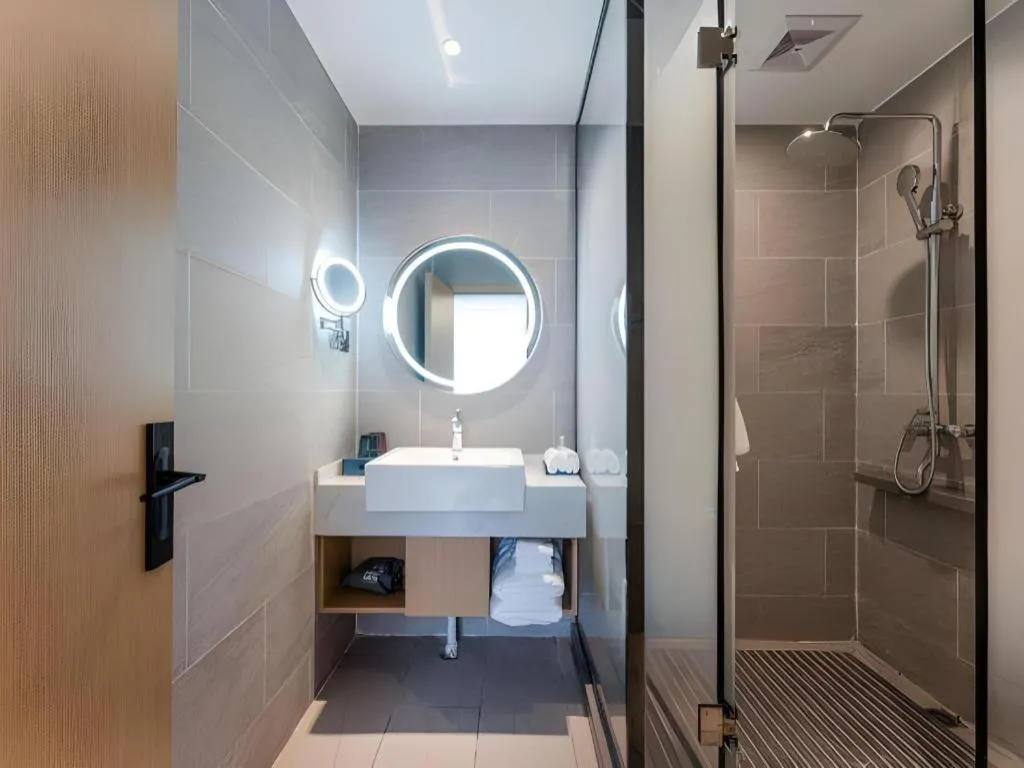 Echarm Hotel Shanghai North Bund Tilanqiao Metro Station