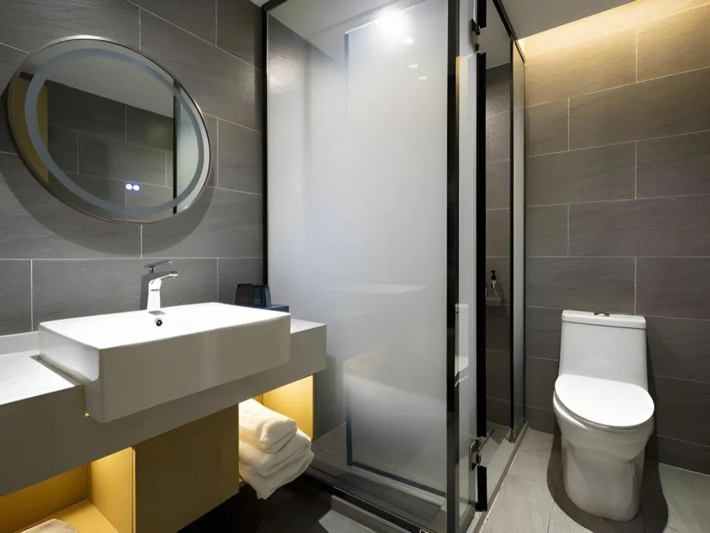 Echarm Hotel Shanghai North Bund Tilanqiao Metro Station