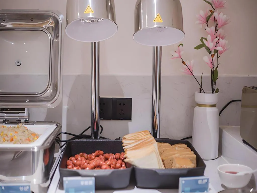 City Comfort Inn Wuzhou Sanqi City Rose Lake Park