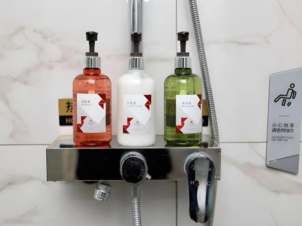 Borrman Hotel Zhonghsan Guzheng Huayi Plaza Light Rail Station