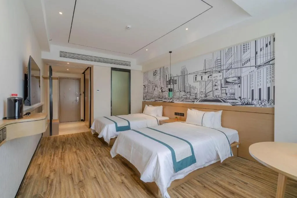 Bed in City Comfort Inn Hefei 1912 Ganghui Plaza