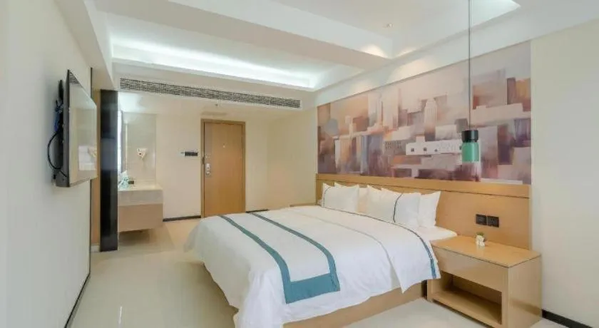 Bed in City Comfort Inn Hefei 1912 Ganghui Plaza