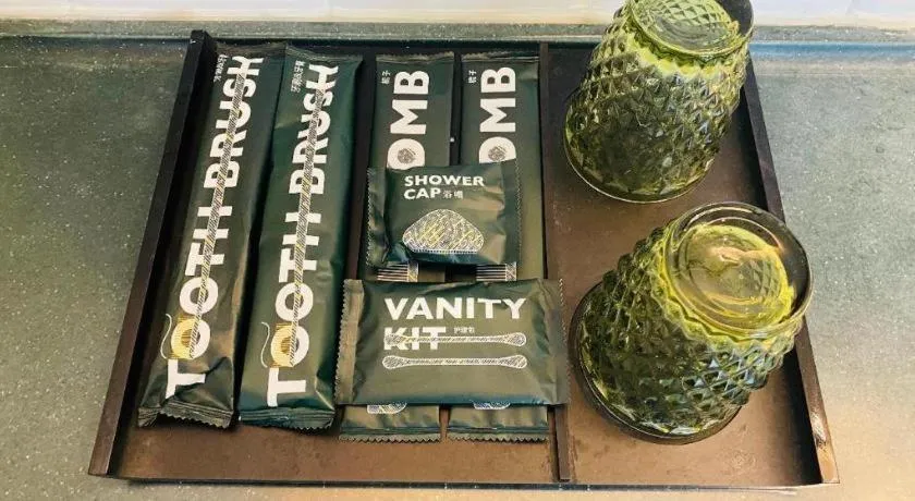 Premier City Comfort Hotel Wuhan Yellow Crane Shouyi Road Metro Station