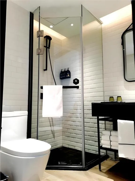 Premier City Comfort Hotel Wuhan Yellow Crane Shouyi Road Metro Station