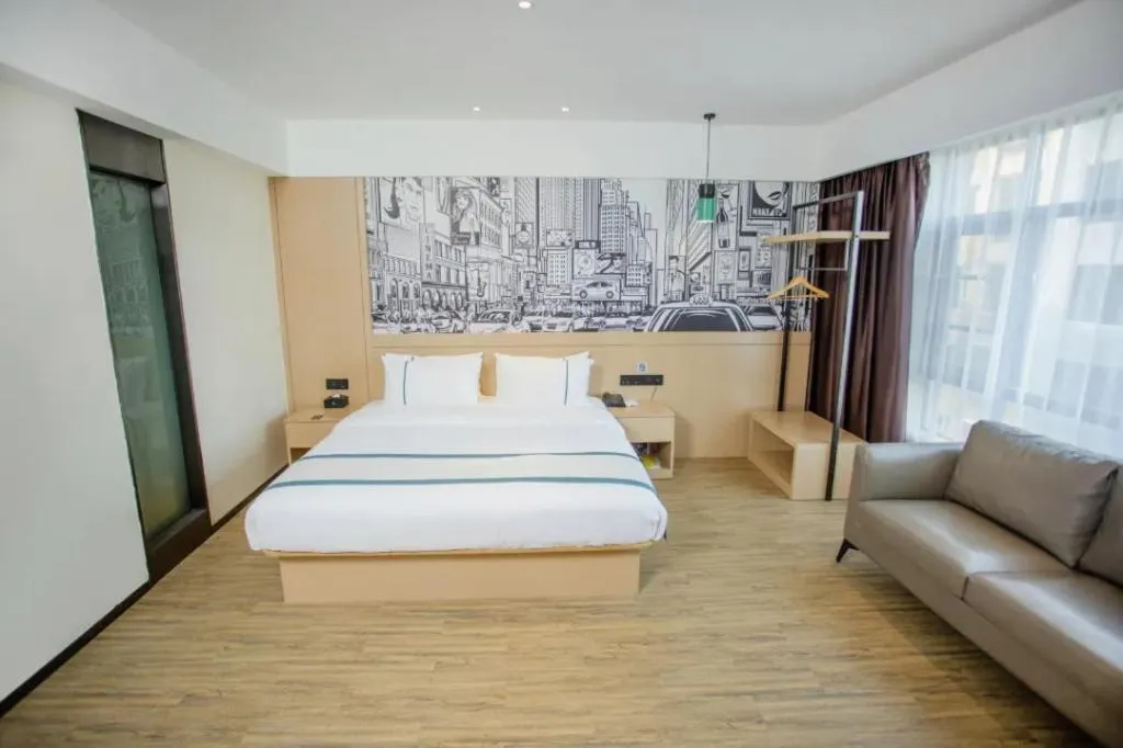 Bed in City Comfort Inn Yangxin High-speed Railway Station