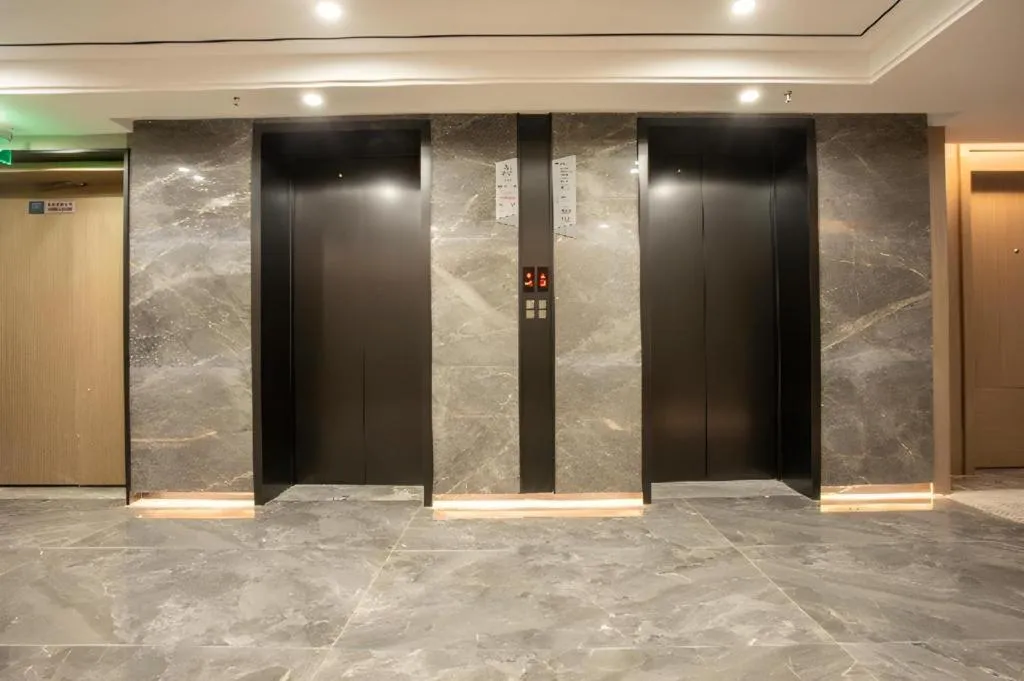 Borrman Hotel Changsha Meixi Lake West Bus Station Lugu