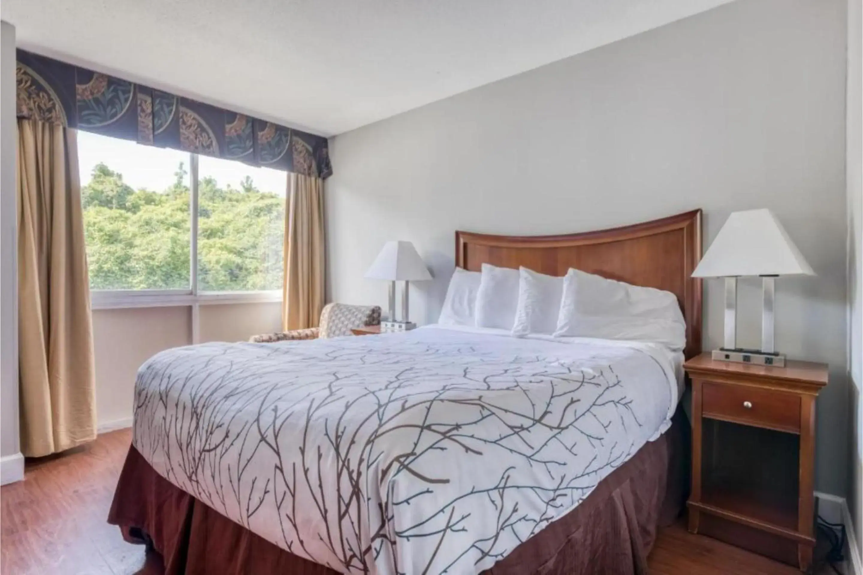 Bedroom, Bed in OYO Hotel Memphis TN I-40 Bedroom, Bed in OYO Hotel Memphis TN I-40