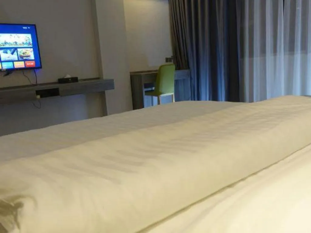 Bed in Borrman Hotel Fangchenggang Qisha