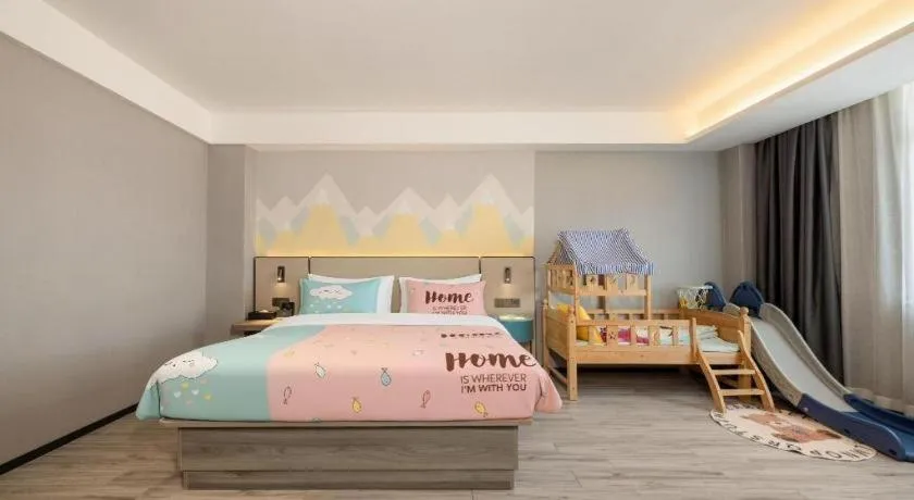 Bed in Borrman Hotel Fangchenggang Qisha