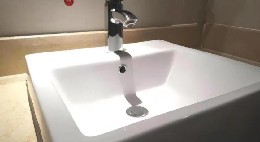 Borrman Hotel Liuzhou High-Speed Railway Station