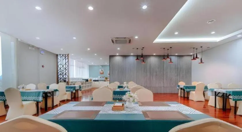 Borrman Hotel Liuzhou High-Speed Railway Station