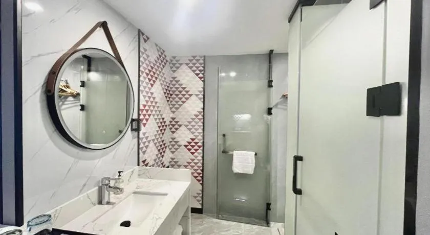 Borrman Hotel Liuzhou High-Speed Railway Station