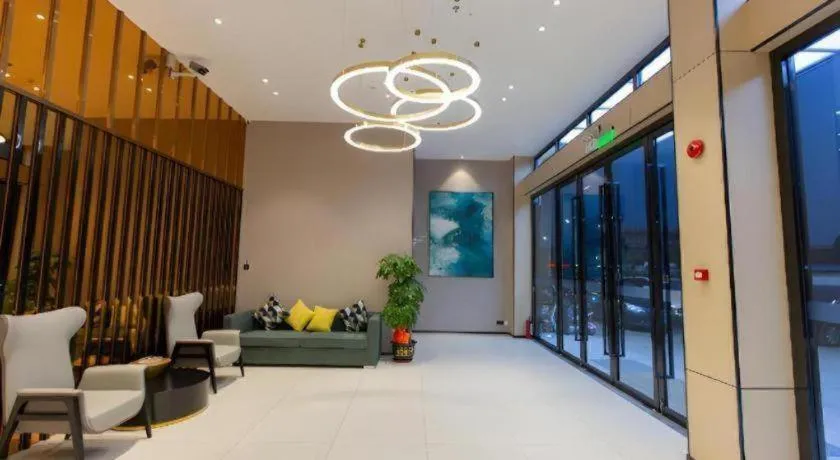 City Comfort Inn Shaoguan Biguiyuan Phoenix City Gold Village