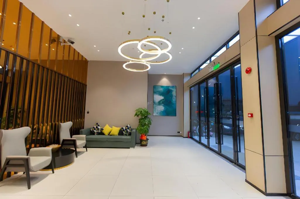 City Comfort Inn Shaoguan Biguiyuan Phoenix City Gold Village