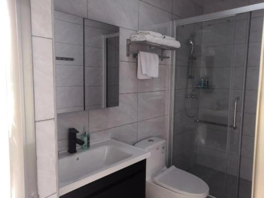 City Comfort Inn Shaoguan Biguiyuan Phoenix City Gold Village