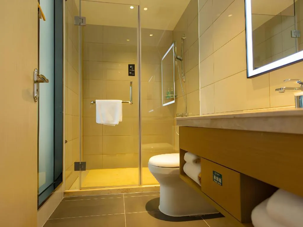 City Comfort Inn Shaoguan Biguiyuan Phoenix City Gold Village