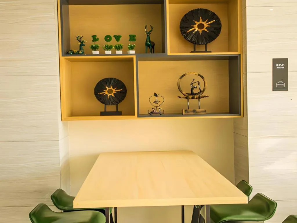 City Comfort Inn Huaihua East Station