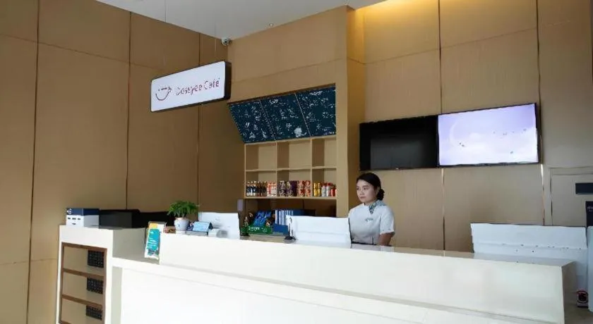 City Comfort Inn Huaihua East Station