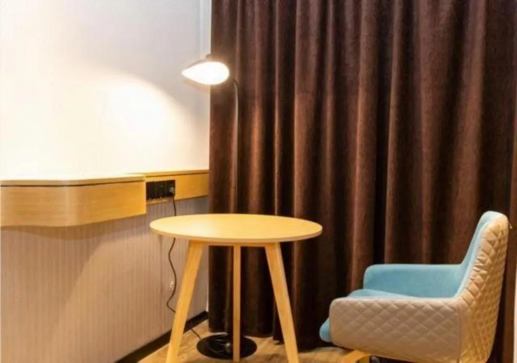 City Comfort Inn Fengshan Hongjun Road