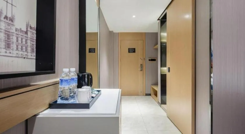 City Comfort Inn Fengshan Hongjun Road