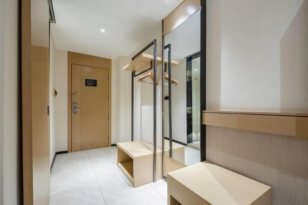 City Comfort Inn Fengshan Hongjun Road