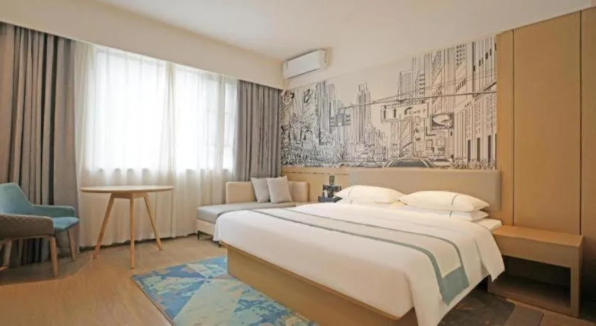Bed in City Comfort Inn Fengshan Hongjun Road