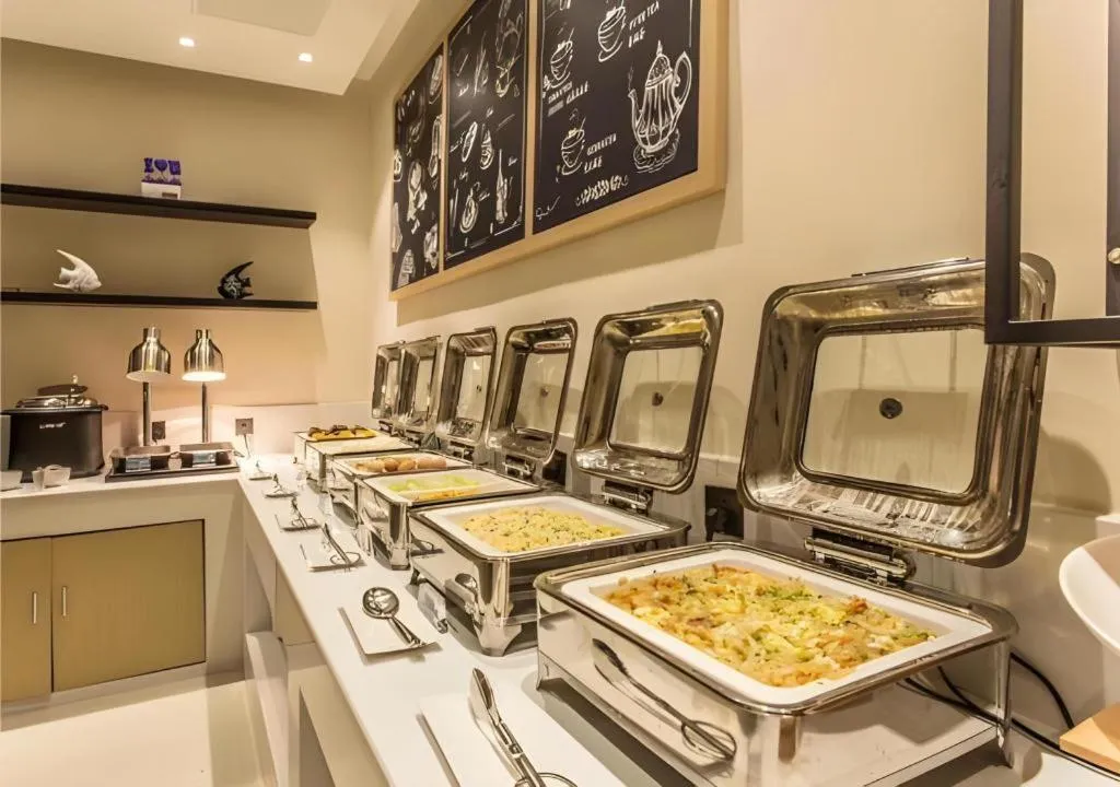 City Comfort Inn Fengshan Hongjun Road