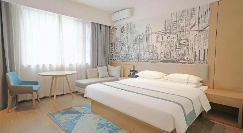 Bed in City Comfort Inn Fengshan Hongjun Road