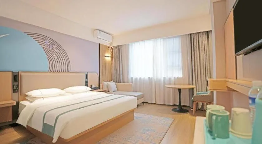 Bed in City Comfort Inn Fengshan Hongjun Road