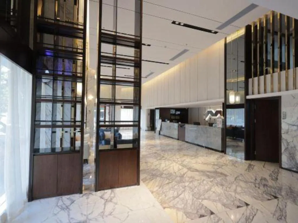 Borrman Hotel Yunfu Xinxing County Bus Station